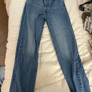 levi’s rib cage straight ankle jeans